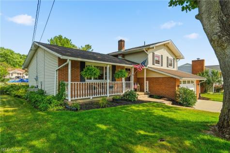 1648 Plymouth Knoll Avenue NW Massillon OH 44646