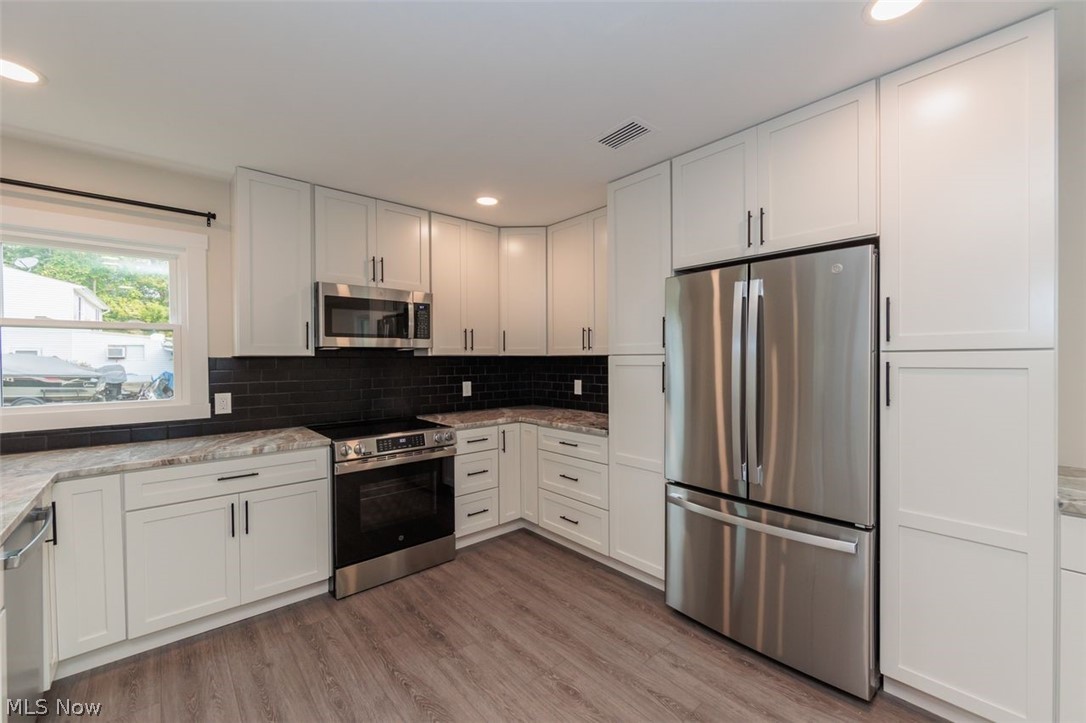 655 Robinwood Avenue Sheffield Lake OH 44054