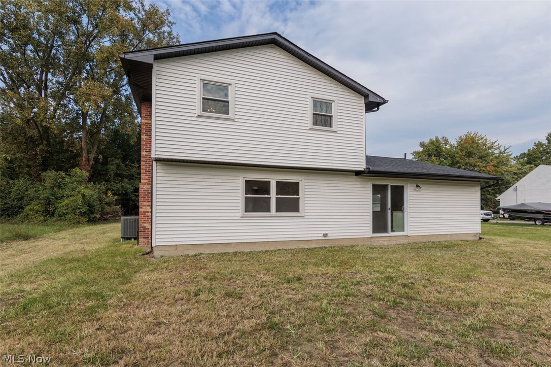 655 Robinwood Avenue Sheffield Lake OH 44054