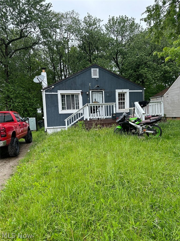 2907 25th Street NE Canton OH 44705