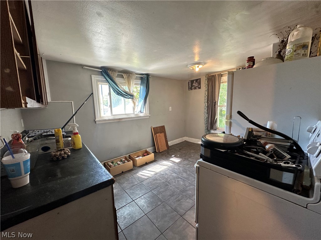 2907 25th Street NE Canton OH 44705