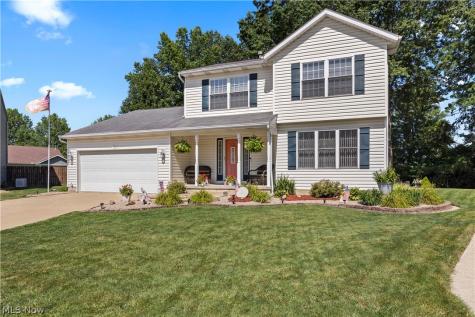 732 Oakdale Circle Elyria OH 44035