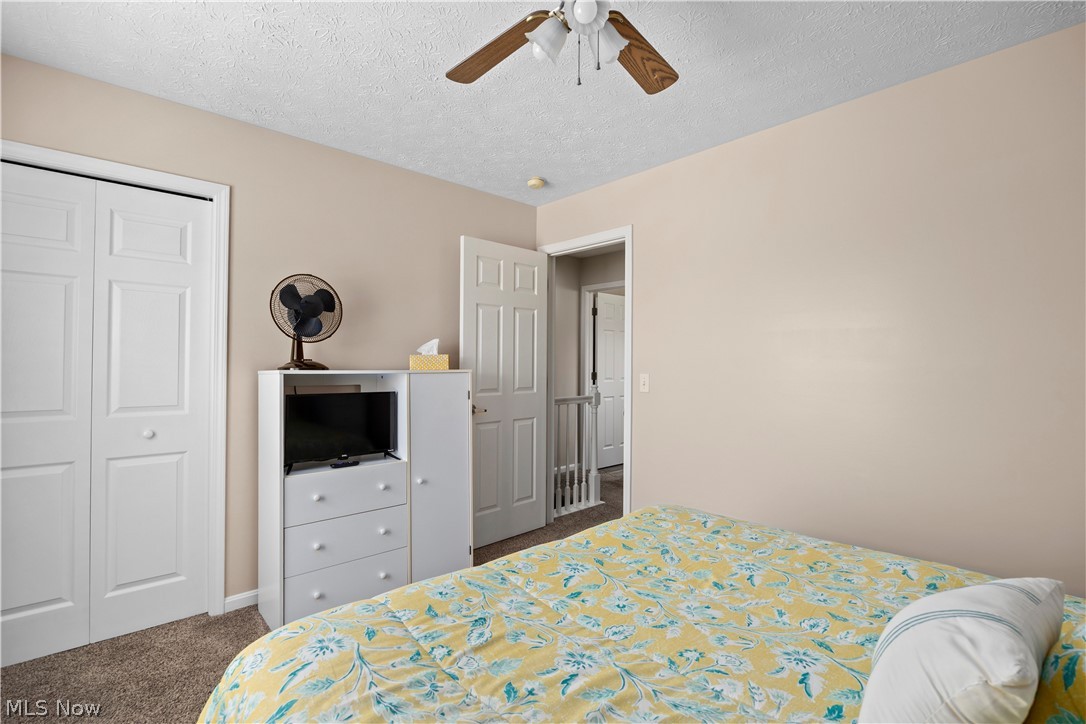 732 Oakdale Circle Elyria OH 44035