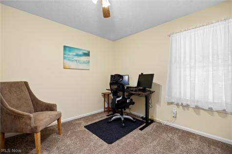 732 Oakdale Circle Elyria OH 44035