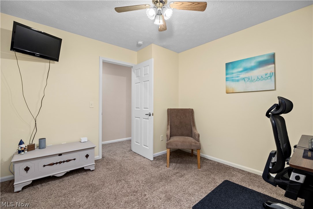 732 Oakdale Circle Elyria OH 44035
