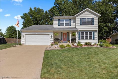 732 Oakdale Circle Elyria OH 44035