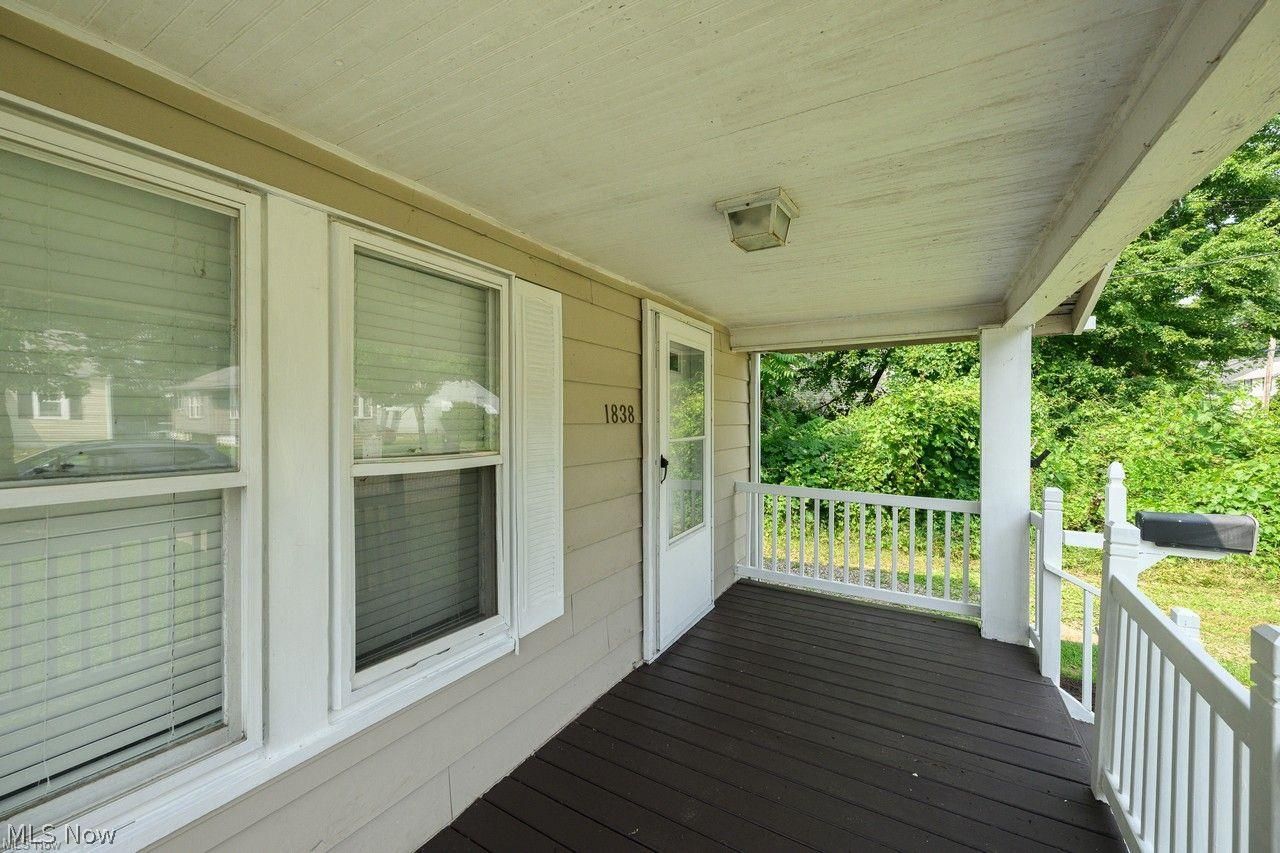 1838 Ford Avenue Akron OH 44305