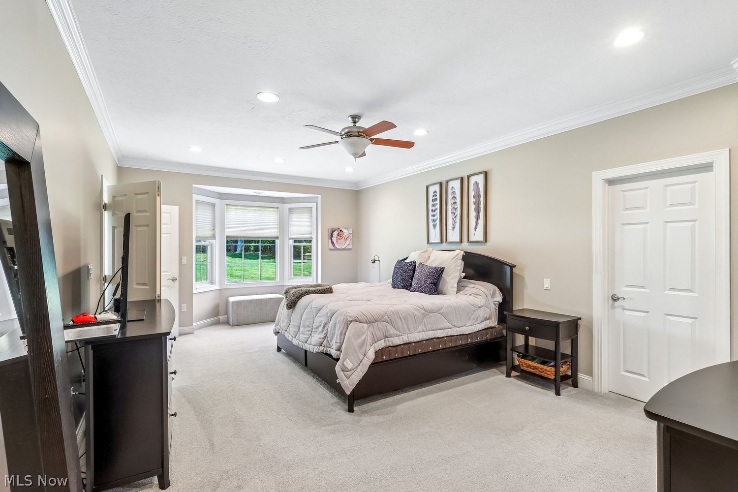 10747 Blueberry Hill Drive Kirtland OH 44094
