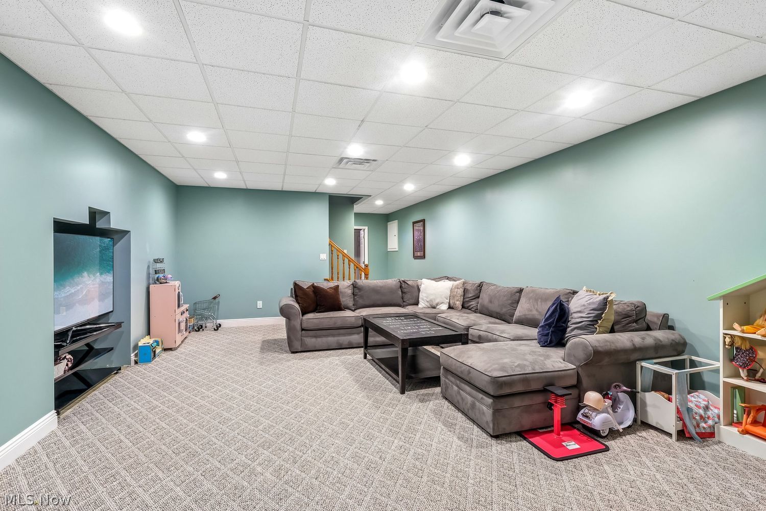 10747 Blueberry Hill Drive Kirtland OH 44094