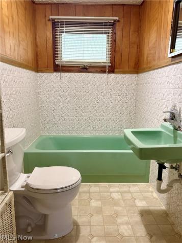 133 Carter Street Creston OH 44217