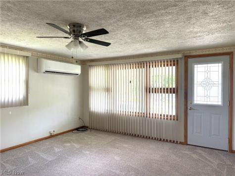 133 Carter Street Creston OH 44217