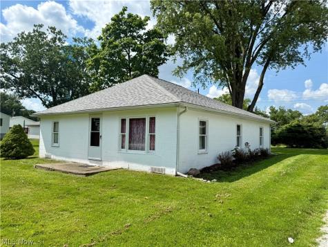 133 Carter Street Creston OH 44217