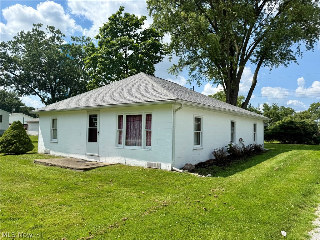 133 Carter Street Creston OH 44217