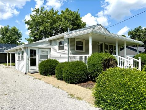 133 Carter Street Creston OH 44217