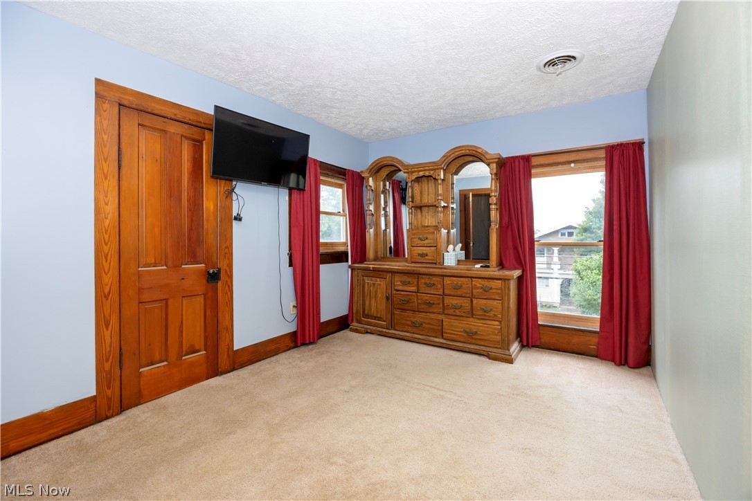 125 E Walnut Street Ashland OH 44805