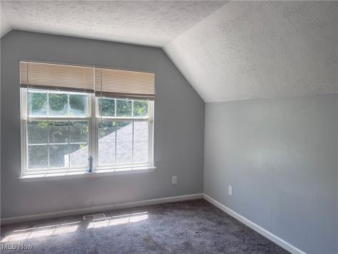 17714 S Miles Road Cleveland OH 44128