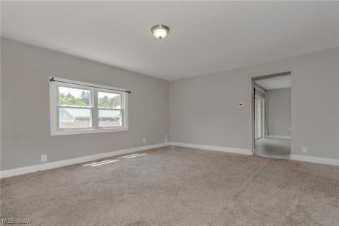 6334 W 130th Street Brook Park OH 44142