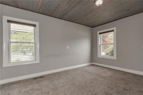 6334 W 130th Street Brook Park OH 44142