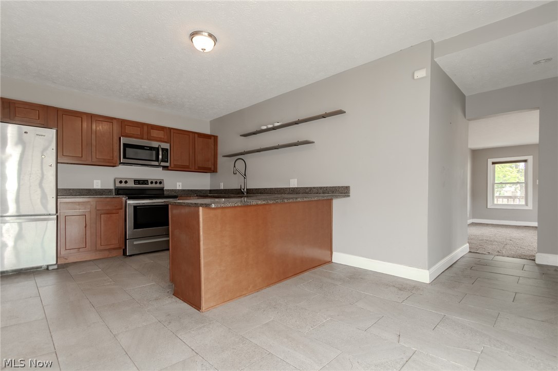 6334 W 130th Street Brook Park OH 44142
