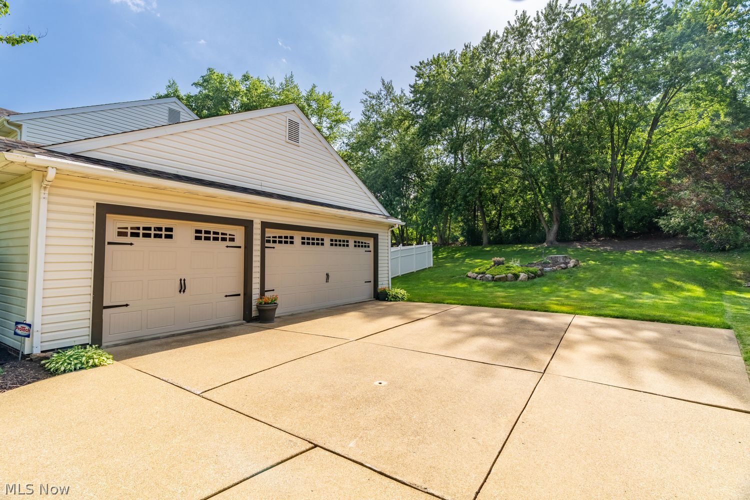 4005 Bramshaw Road NW Canton OH 44718