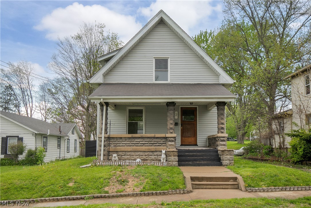 2 Ohio Avenue NE Massillon OH 44646
