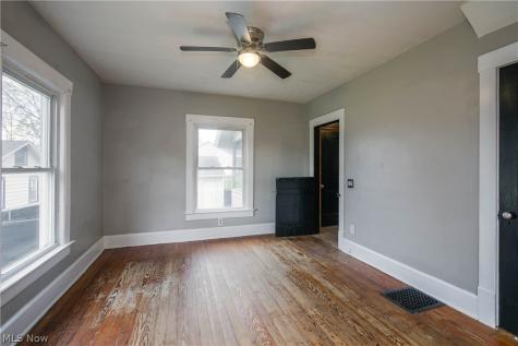 2 Ohio Avenue NE Massillon OH 44646