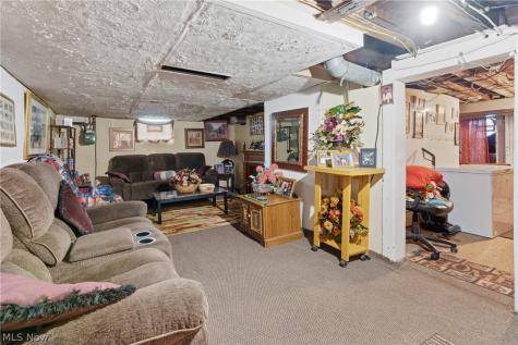 913 7th Street NW Canton OH 44703