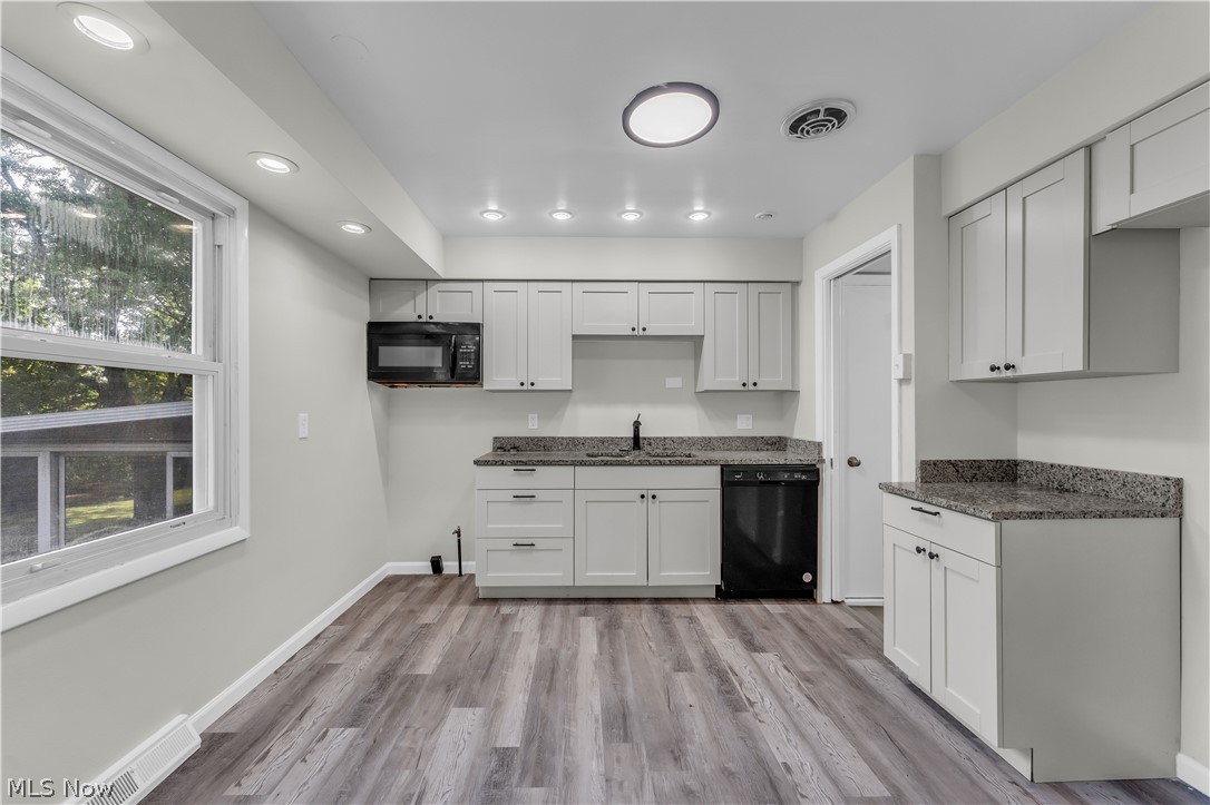 5124 Donovan Drive Garfield Heights OH 44125