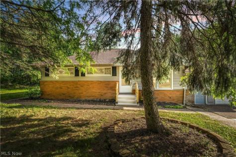 5124 Donovan Drive Garfield Heights OH 44125
