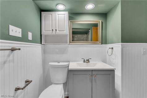 5124 Donovan Drive Garfield Heights OH 44125