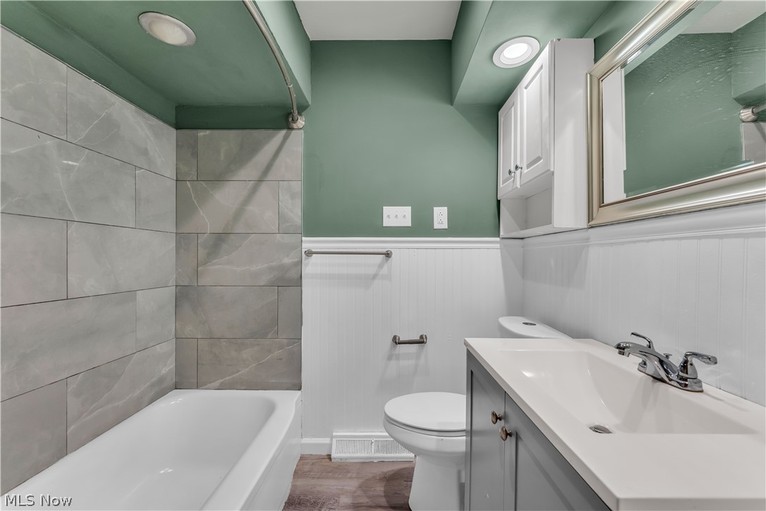 5124 Donovan Drive Garfield Heights OH 44125