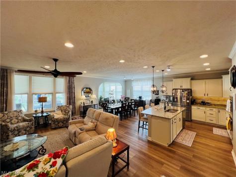 7924 Heatherglen Drive Mentor OH 44060