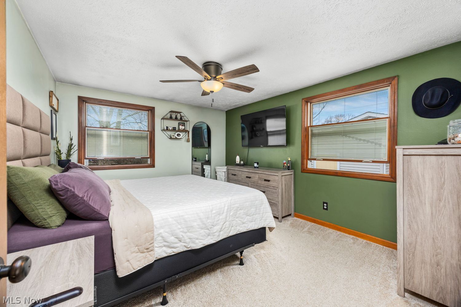 654 Hudak Drive Brunswick OH 44212