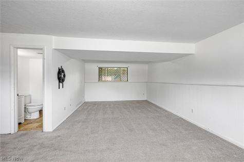 553 Jeanette Street Brunswick OH 44212