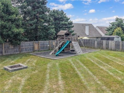 553 Jeanette Street Brunswick OH 44212