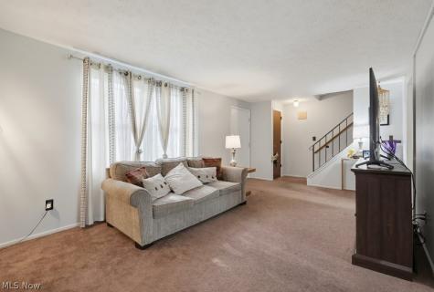5054 Joseph Street Maple Heights OH 44137