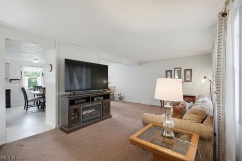 5054 Joseph Street Maple Heights OH 44137