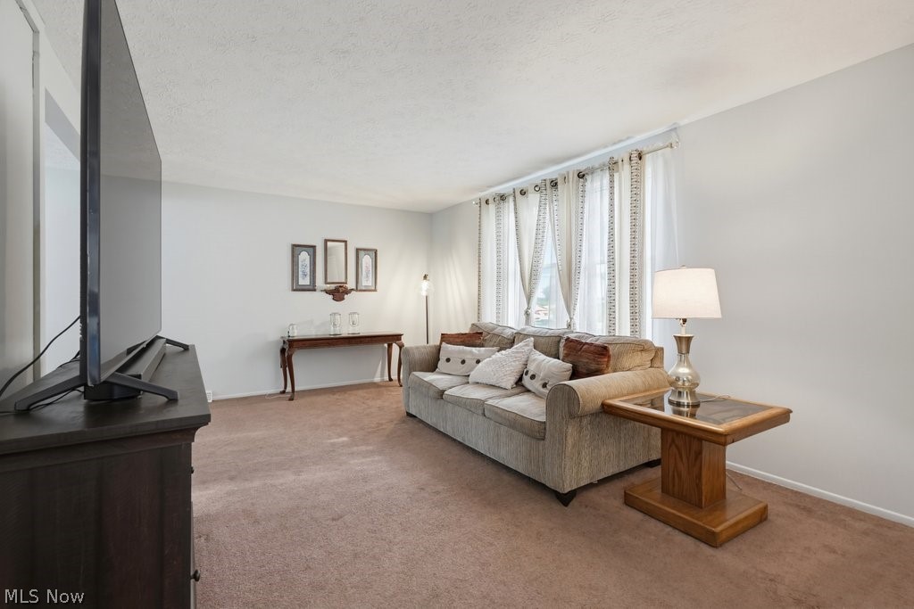 5054 Joseph Street Maple Heights OH 44137