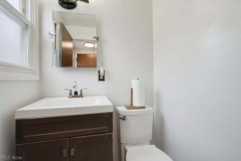 5054 Joseph Street Maple Heights OH 44137
