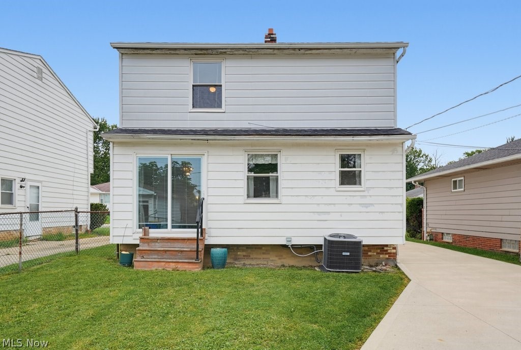 5054 Joseph Street Maple Heights OH 44137