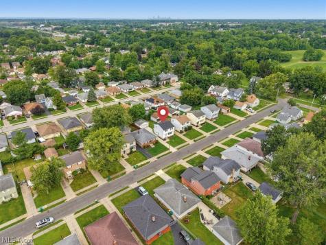5054 Joseph Street Maple Heights OH 44137