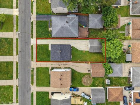 5054 Joseph Street Maple Heights OH 44137