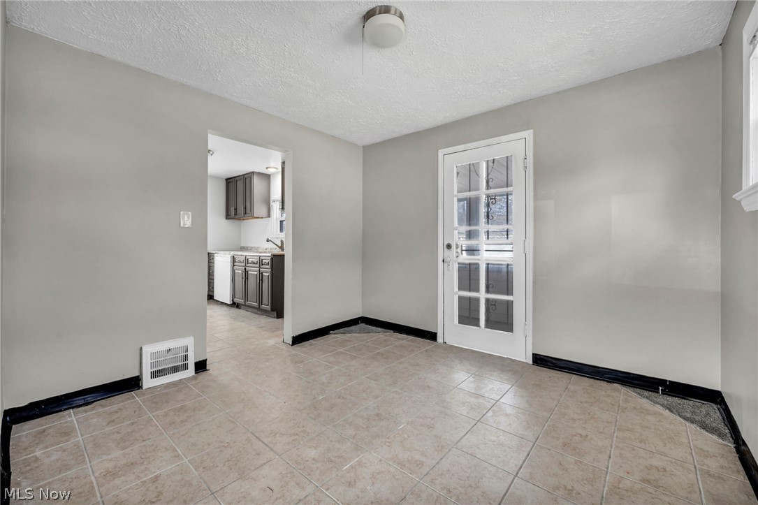 22601 Ivan Avenue Euclid OH 44123