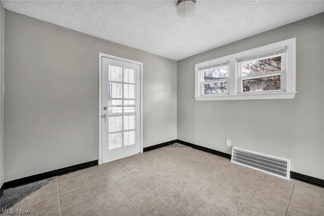 22601 Ivan Avenue Euclid OH 44123