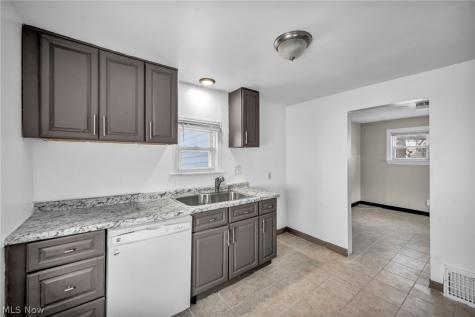 22601 Ivan Avenue Euclid OH 44123