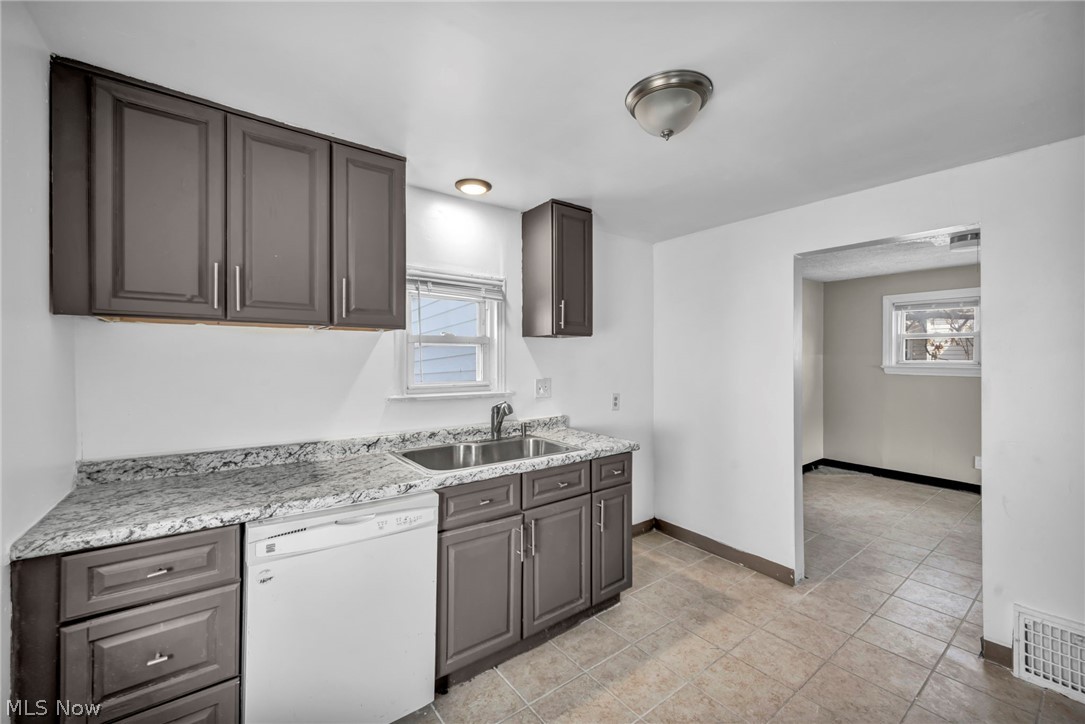 22601 Ivan Avenue Euclid OH 44123