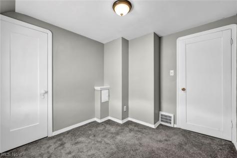 22601 Ivan Avenue Euclid OH 44123