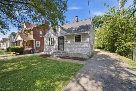 4064 E 155th Street Cleveland OH 44128
