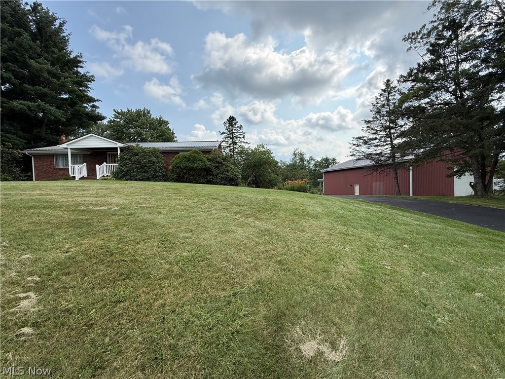 7718 State Route 213 Toronto OH 43964