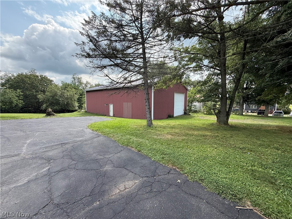 7718 State Route 213 Toronto OH 43964